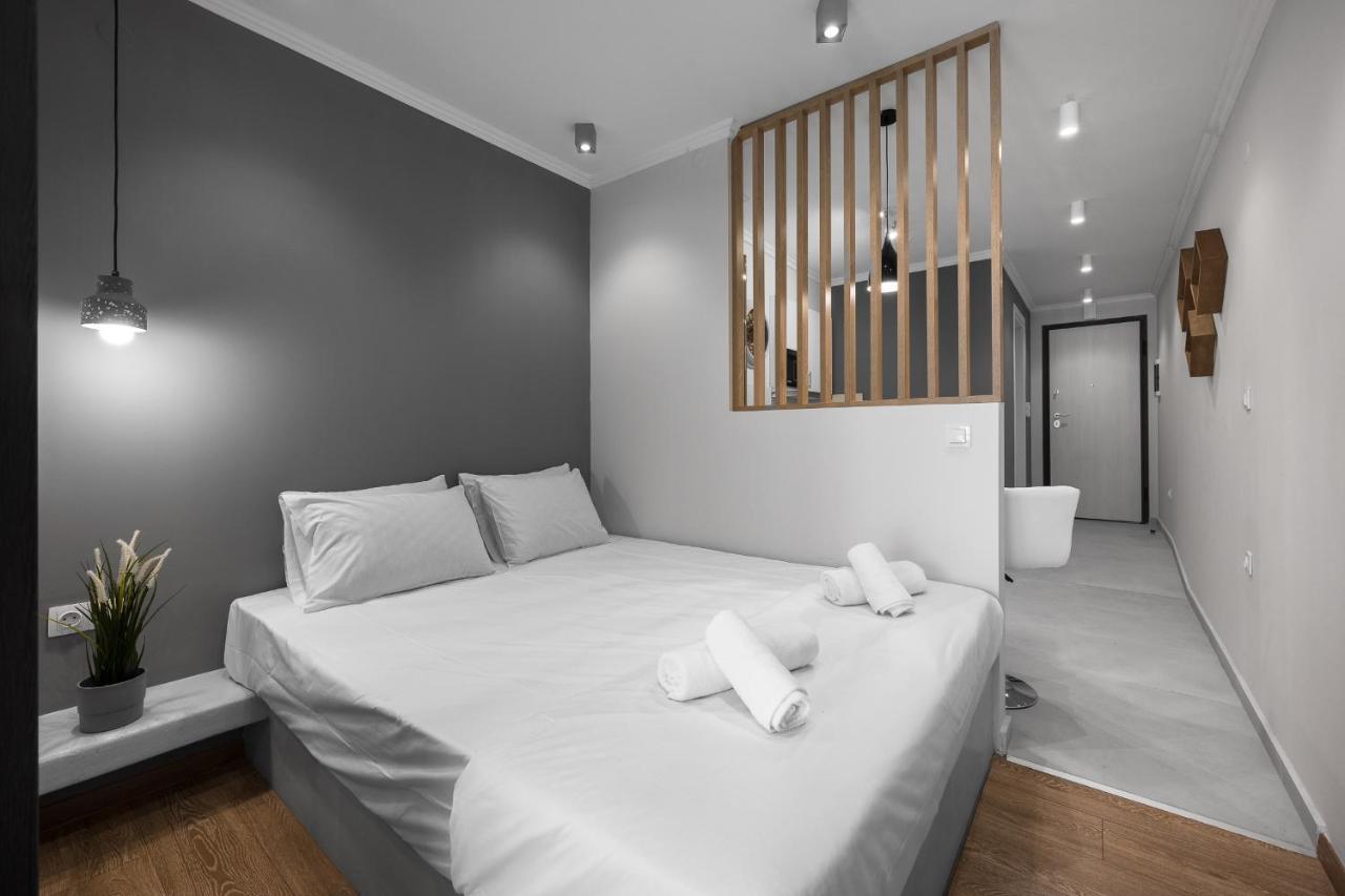 Westay Apartments, The Luxury Suites Thessaloniki Buitenkant foto