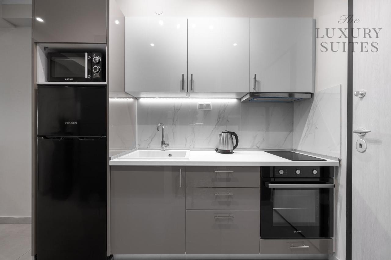 Westay Apartments, The Luxury Suites Thessaloniki Buitenkant foto
