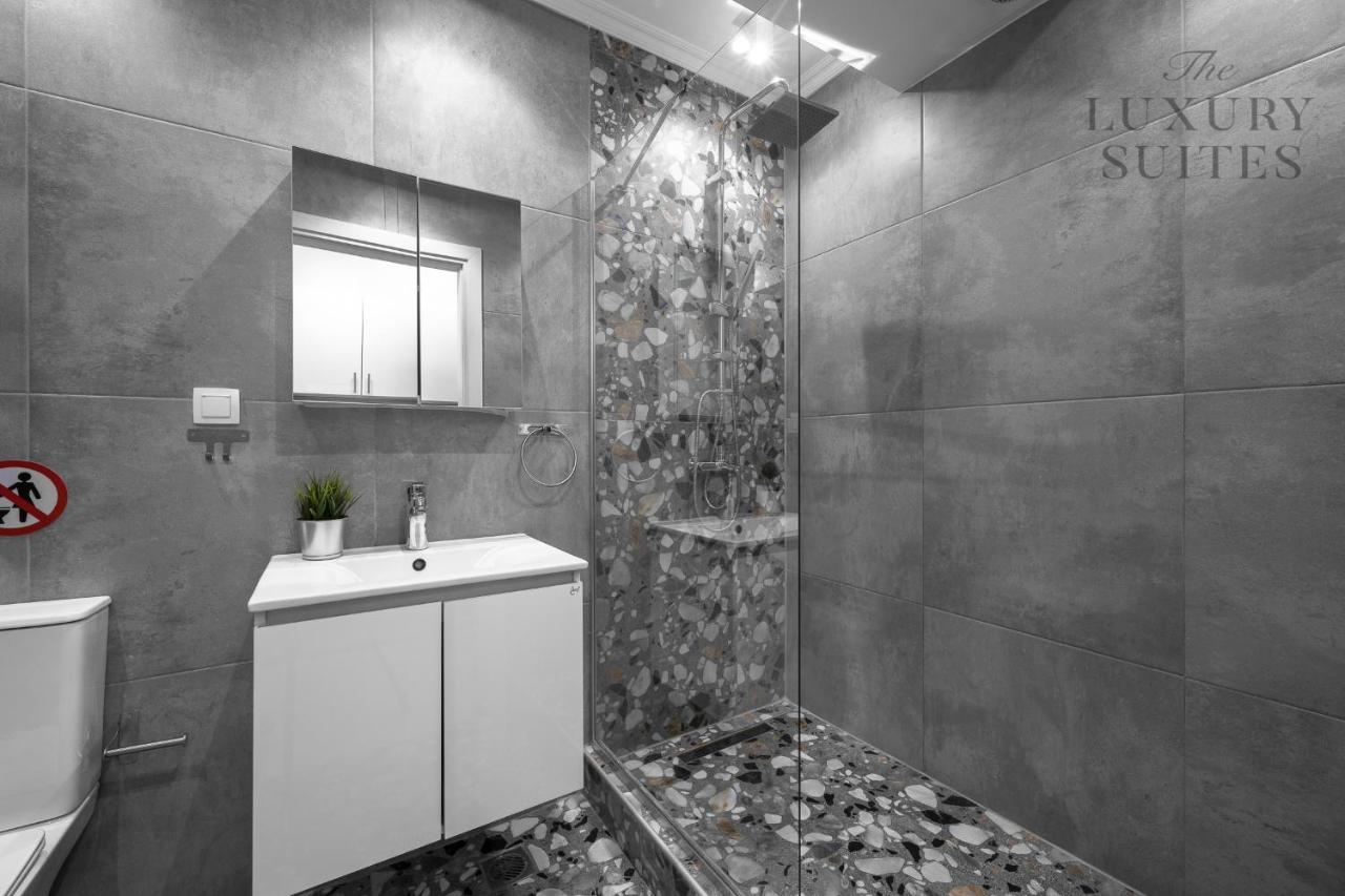 Westay Apartments, The Luxury Suites Thessaloniki Buitenkant foto